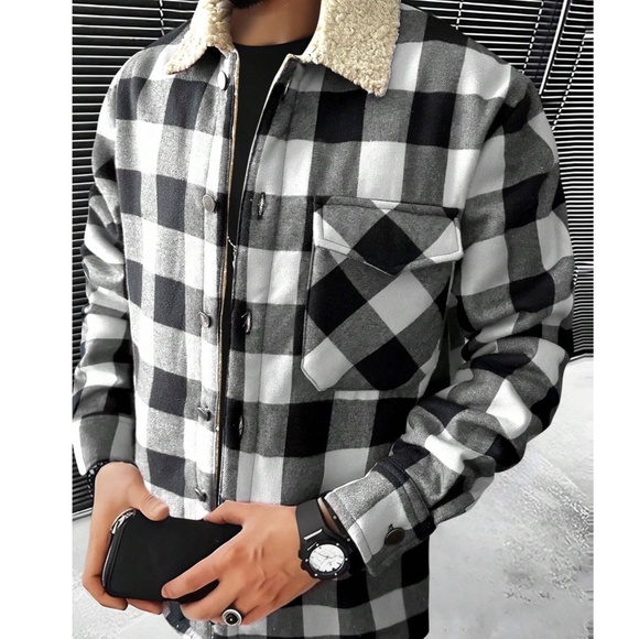 Buffalo Plaid Sherpa Lined Pocket Jacket Shacket - Picture 2 of 9